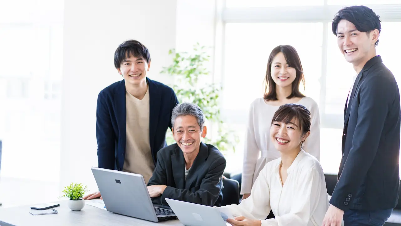【6月25日(水)神奈川会場/オンライン開催】企業・団体等の事業主・人事担当者向け「若手社員が定着する職場づくりセミナー」 【6月25日(水)神奈川会場/オンライン開催】企業・団体等の事業主・人事担当者向け「若手社員が定着する職場づくりセミナー」